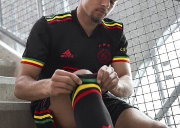 Camiseta Ajax Tercera 2021-2022 con Diseño Alusivo a Bob Marley –  Adidas