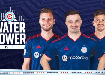 Chicago Fire 2022-2023 Jersey Local Adidas «Water Tower»
