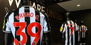 Newcastle United FC Jersey Local 2023-2024 Castore