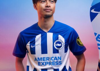 Brighton & Hove Albion Jersey Local 2023-24 Nike: Tradición e Innovación